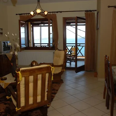 Apartment Dione *