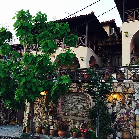 Dione オウランオウポリ